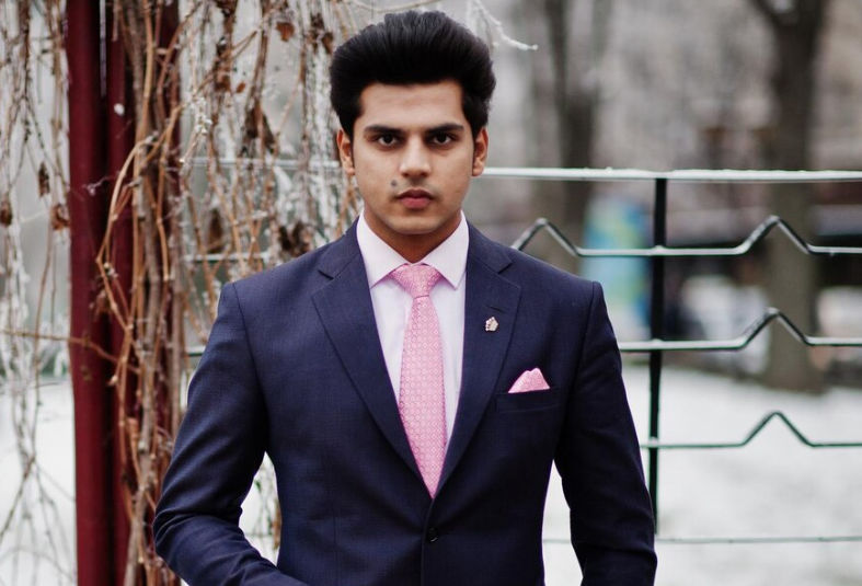 Indian Sugar Daddy in Delhi